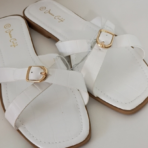 Jessica Carlyle White Sandals  Women's Sandals Size 9 8 & 10 Zoey Summer Buckle - Picture 4 of 6